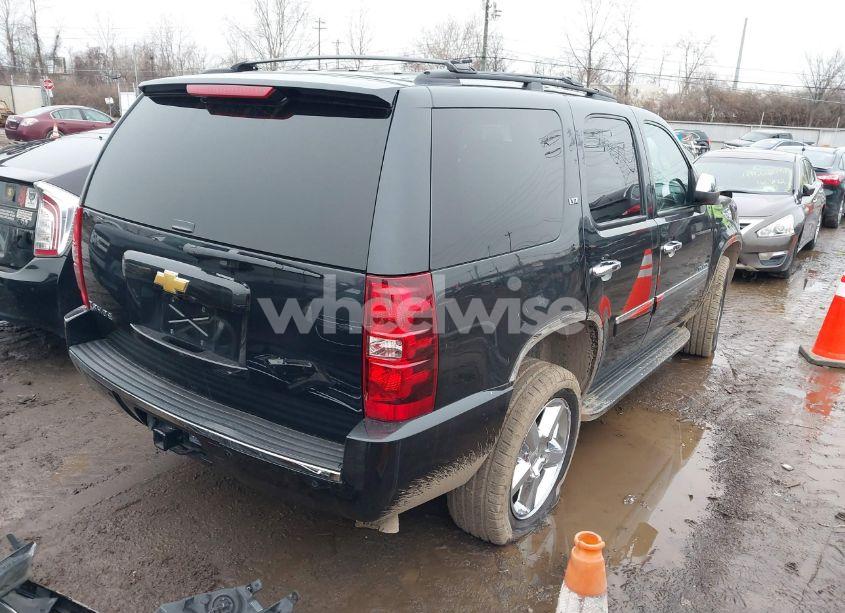 Photo 4 of 2013 Chevrolet Tahoe LTZ (VIN 1GNSKCE09DR173232)