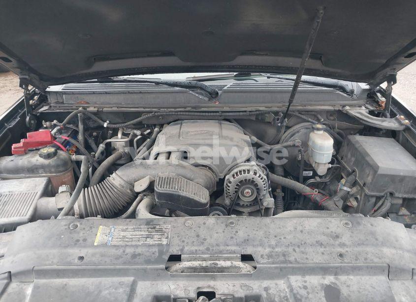 Photo 10 of 2011 Chevrolet Tahoe LTZ (VIN 1GNSKCE0XBR179991)