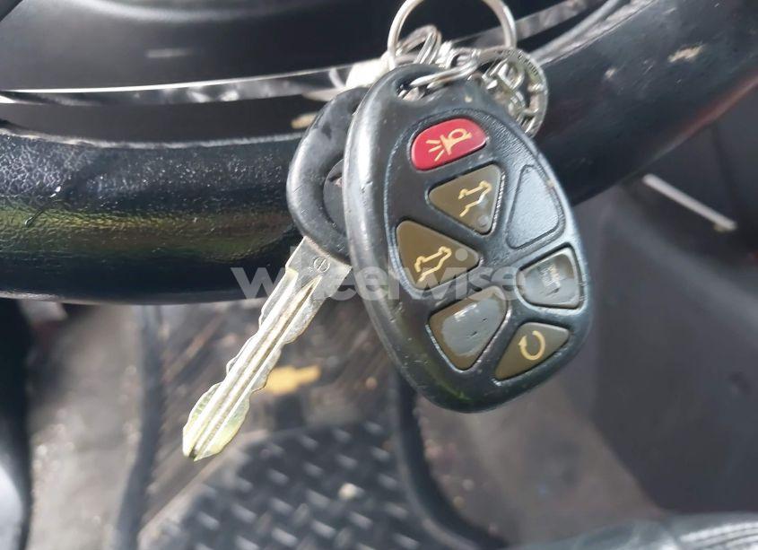 Photo 11 of 2011 Chevrolet Tahoe LTZ (VIN 1GNSKCE0XBR179991)