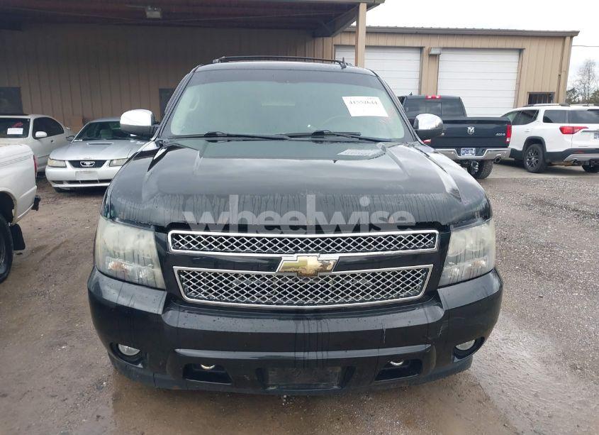 Photo 12 of 2011 Chevrolet Tahoe LTZ (VIN 1GNSKCE0XBR179991)
