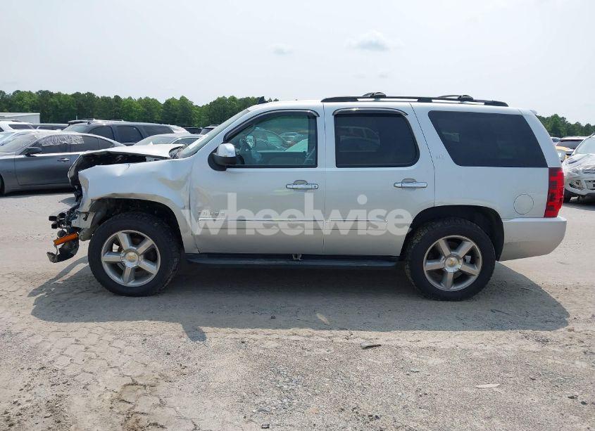 Photo 15 of 2013 Chevrolet Tahoe LTZ (VIN 1GNSKCE0XDR327432)