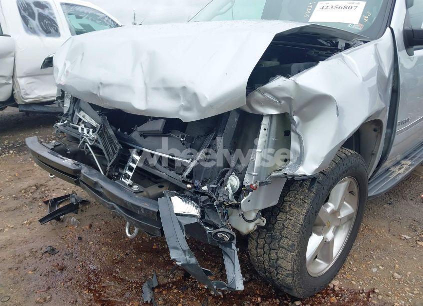 Photo 18 of 2013 Chevrolet Tahoe LTZ (VIN 1GNSKCE0XDR327432)