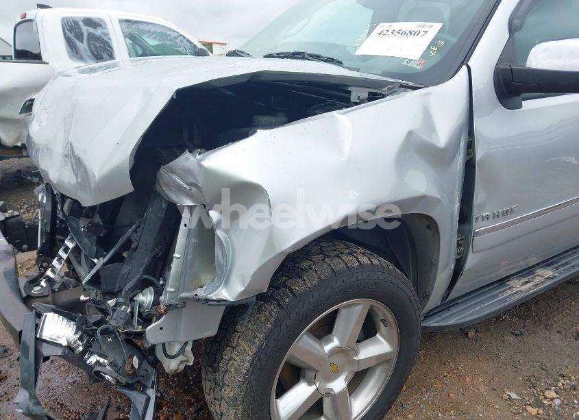 Photo 19 of 2013 Chevrolet Tahoe LTZ (VIN 1GNSKCE0XDR327432)