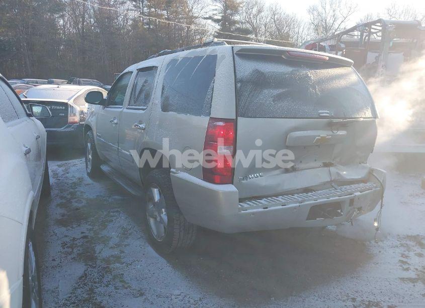 Photo 3 of 2013 Chevrolet Tahoe LTZ (VIN 1GNSKCE0XDR351410)
