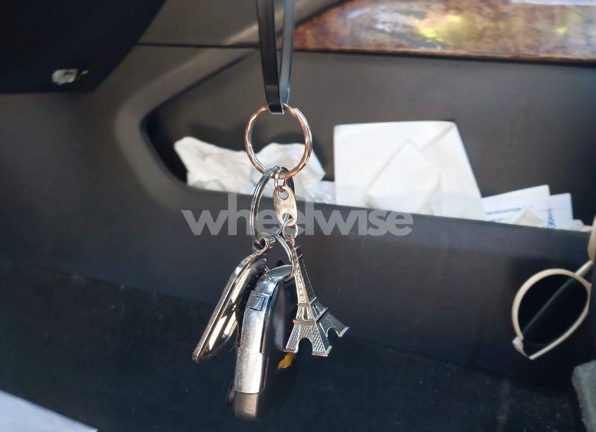 Photo 11 of 2016 Chevrolet Tahoe LTZ (VIN 1GNSKCKC0GR215631)