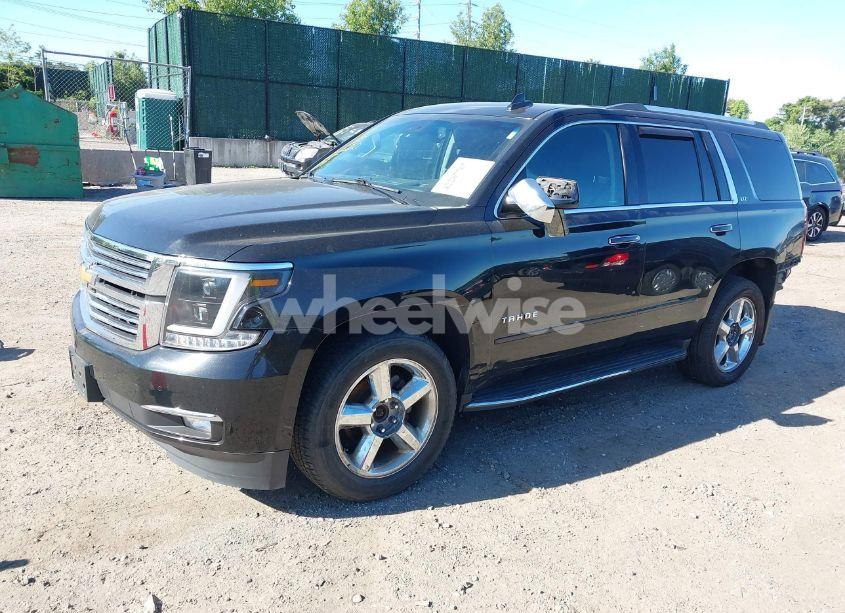Photo 2 of 2016 Chevrolet Tahoe LTZ (VIN 1GNSKCKC0GR215631)