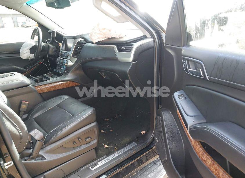 Photo 5 of 2016 Chevrolet Tahoe LTZ (VIN 1GNSKCKC0GR245051)