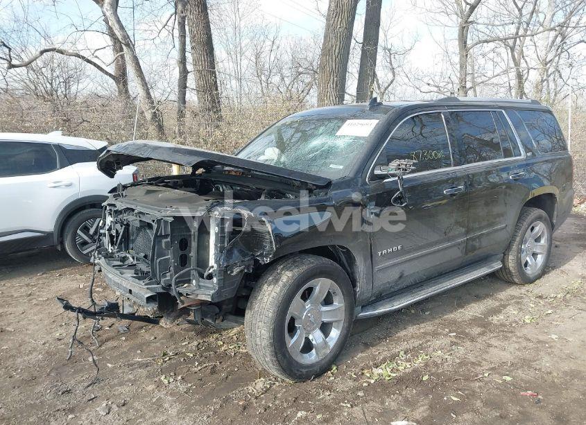 Photo 6 of 2016 Chevrolet Tahoe LTZ (VIN 1GNSKCKC0GR245051)