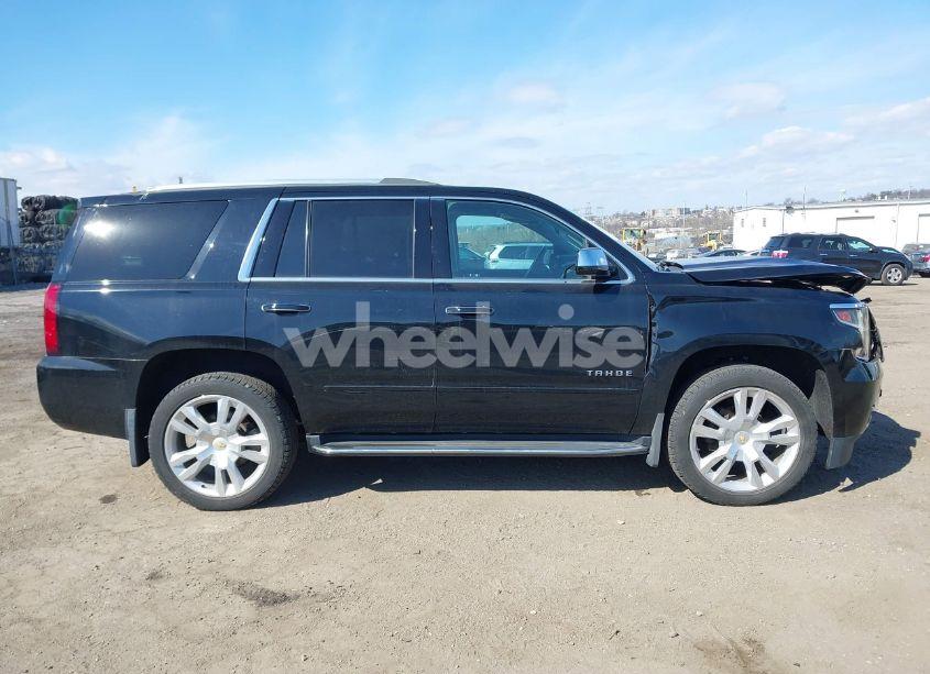 Photo 12 of 2019 Chevrolet Tahoe PREMIER (VIN 1GNSKCKC0KR351265)