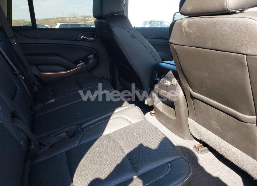 Photo 8 of 2019 Chevrolet Tahoe PREMIER (VIN 1GNSKCKC0KR351265)