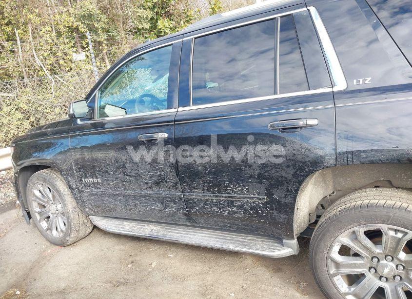 Photo 14 of 2015 Chevrolet Tahoe LTZ (VIN 1GNSKCKC1FR702674)