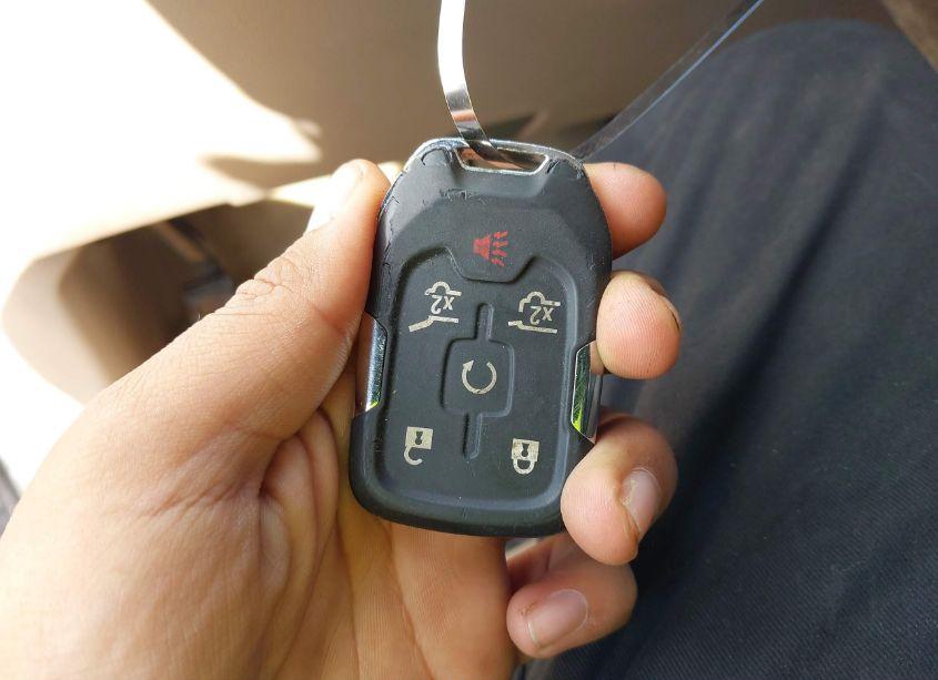 Photo 11 of 2016 Chevrolet Tahoe LTZ (VIN 1GNSKCKC1GR351301)