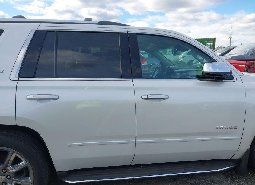 Photo 13 of 2016 Chevrolet Tahoe LTZ (VIN 1GNSKCKC1GR351301)