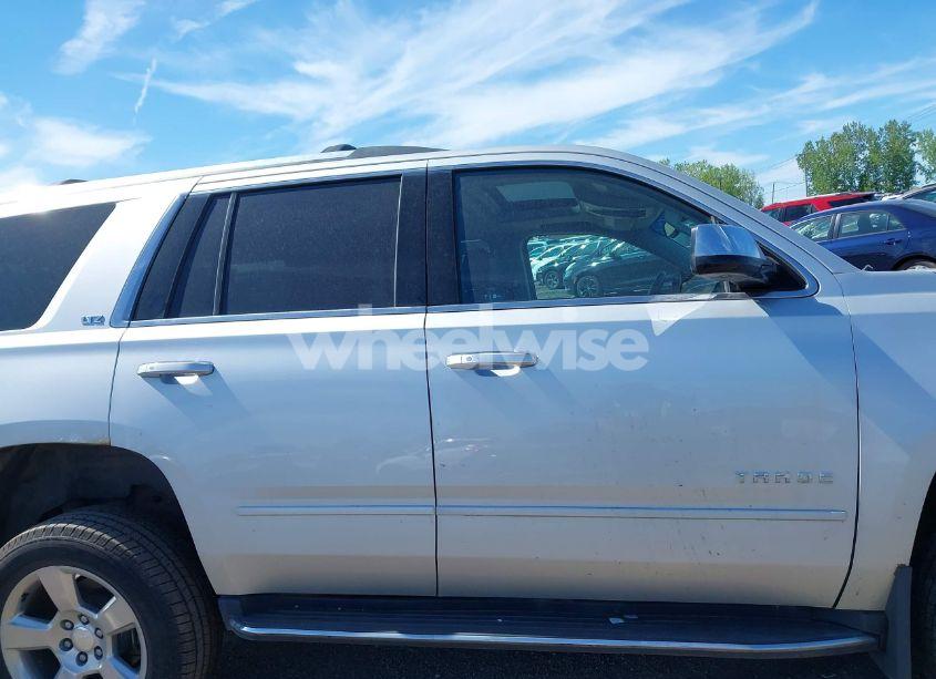 Photo 13 of 2016 Chevrolet Tahoe LTZ (VIN 1GNSKCKC1GR452600)