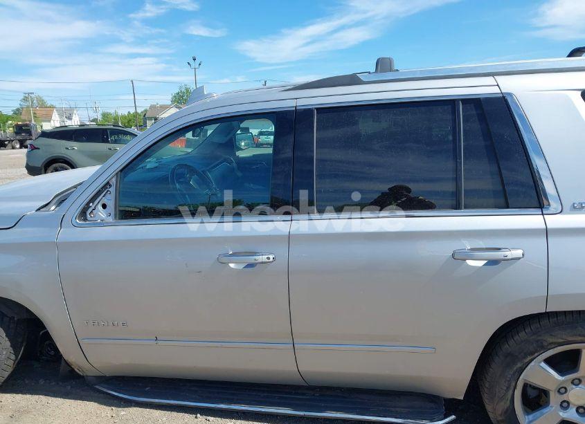 Photo 14 of 2016 Chevrolet Tahoe LTZ (VIN 1GNSKCKC1GR452600)