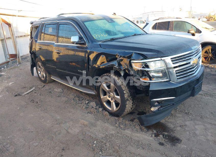 2015 Chevrolet Tahoe LTZ (VIN 1GNSKCKC2FR106098) main photo
