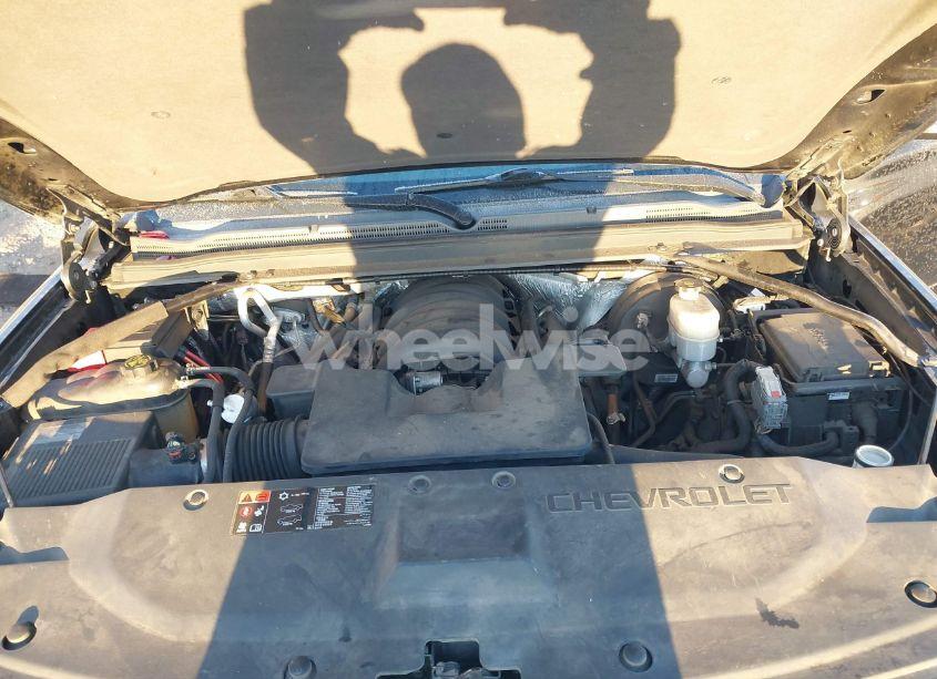 Photo 10 of 2015 Chevrolet Tahoe LTZ (VIN 1GNSKCKC2FR106098)