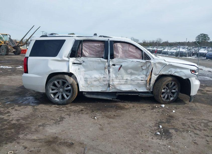 Photo 13 of 2016 Chevrolet Tahoe LTZ (VIN 1GNSKCKC2GR222712)