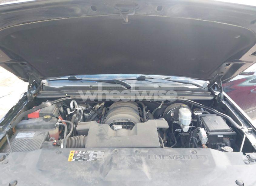 Photo 10 of 2018 Chevrolet Tahoe PREMIER (VIN 1GNSKCKC2JR392141)