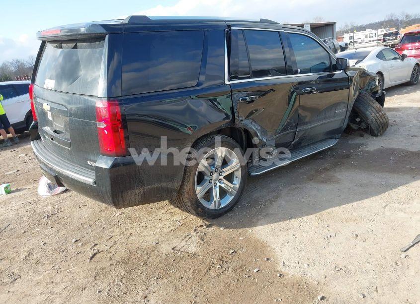 Photo 4 of 2018 Chevrolet Tahoe PREMIER (VIN 1GNSKCKC2JR392141)