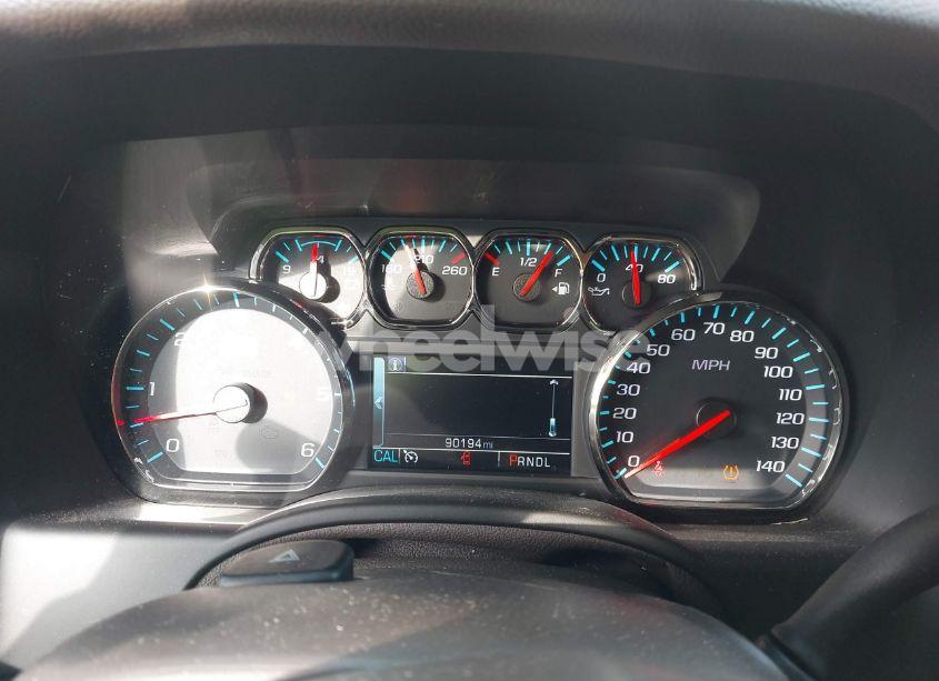 Photo 7 of 2018 Chevrolet Tahoe PREMIER (VIN 1GNSKCKC2JR392141)