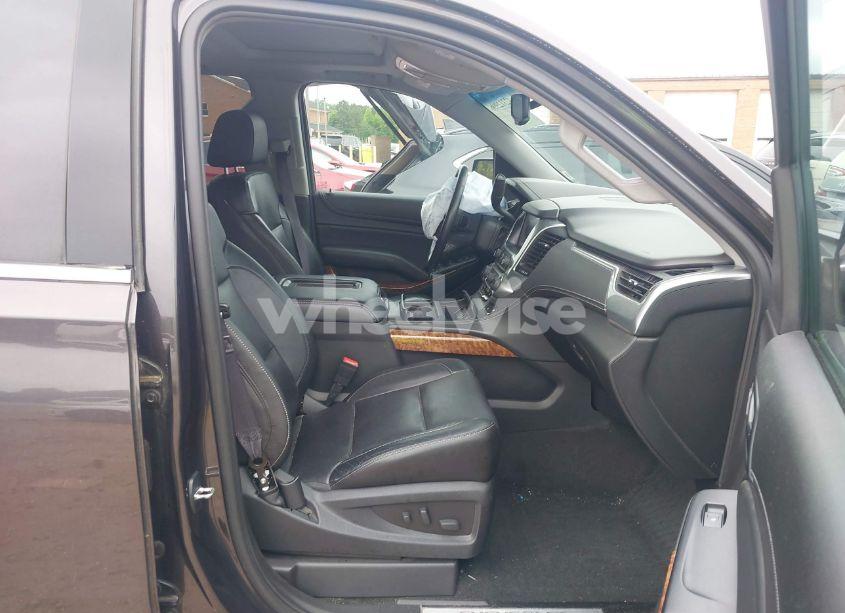 Photo 5 of 2016 Chevrolet Tahoe LTZ (VIN 1GNSKCKC3GR112445)