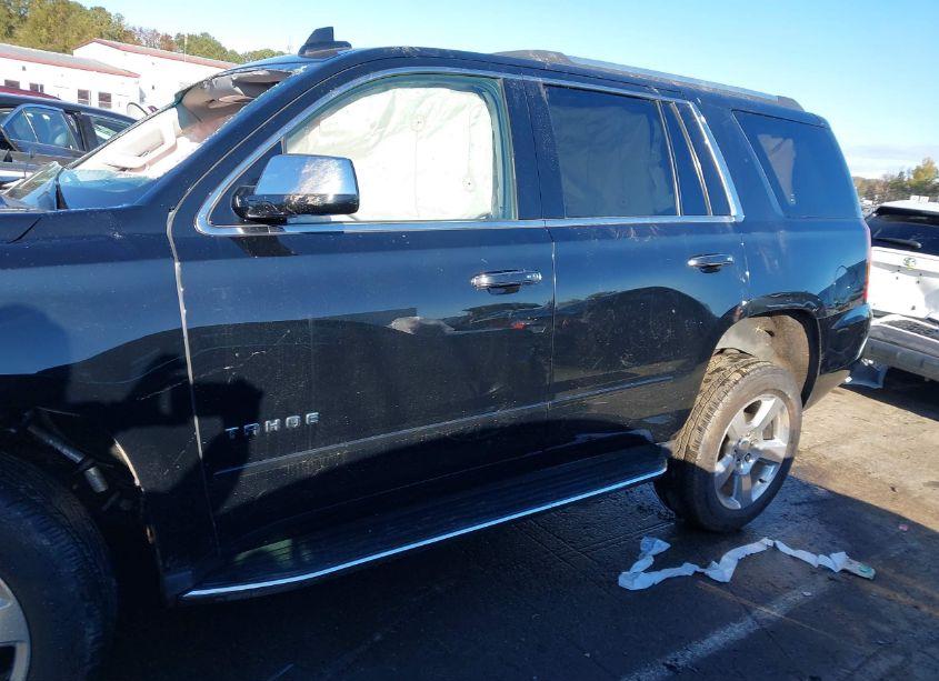 Photo 14 of 2017 Chevrolet Tahoe PREMIER (VIN 1GNSKCKC3HR160190)
