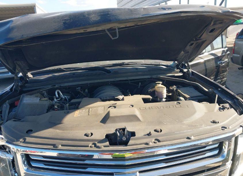 Photo 10 of 2019 Chevrolet Tahoe PREMIER (VIN 1GNSKCKC3KR253797)