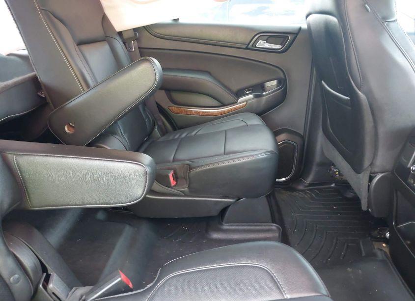 Photo 8 of 2015 Chevrolet Tahoe LTZ (VIN 1GNSKCKC4FR147316)