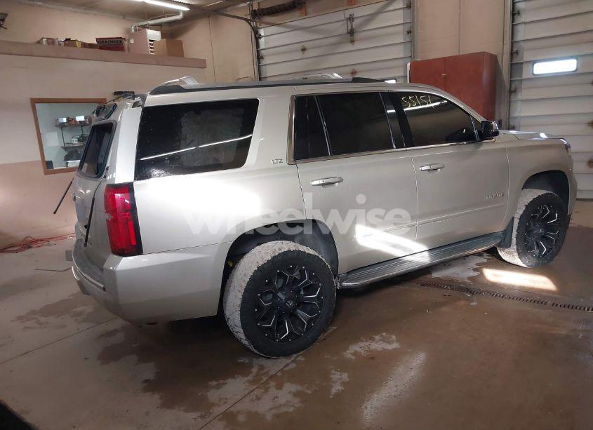 Photo 4 of 2015 Chevrolet Tahoe LTZ (VIN 1GNSKCKC4FR619627)