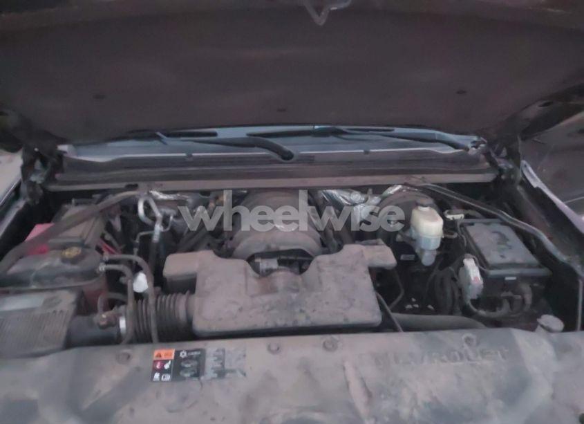 Photo 10 of 2015 Chevrolet Tahoe LTZ (VIN 1GNSKCKC4FR633432)