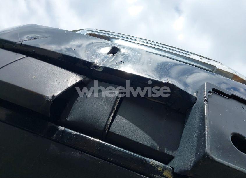 Photo 18 of 2015 Chevrolet Tahoe LTZ (VIN 1GNSKCKC4FR739217)