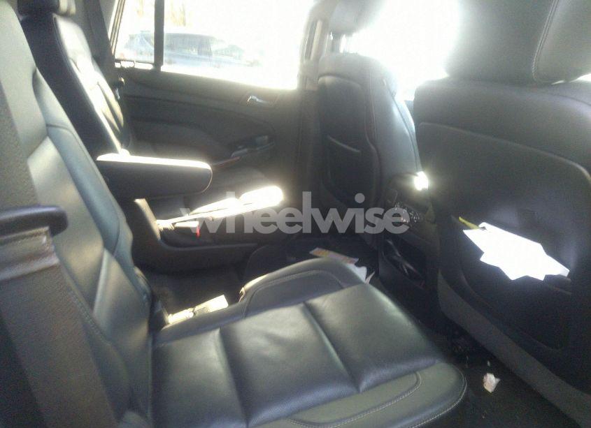 Photo 8 of 2015 Chevrolet Tahoe LTZ (VIN 1GNSKCKC5FR282918)