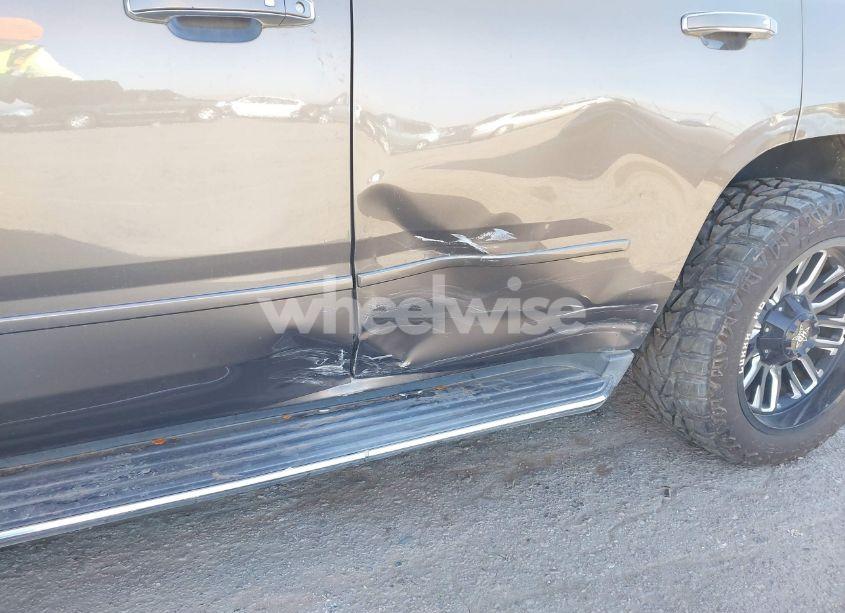 Photo 18 of 2015 Chevrolet Tahoe LTZ (VIN 1GNSKCKC5FR542430)