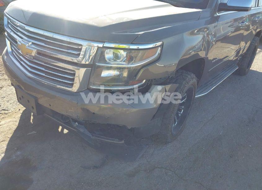 Photo 6 of 2015 Chevrolet Tahoe LTZ (VIN 1GNSKCKC5FR542430)