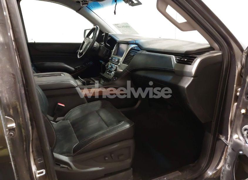 Photo 5 of 2015 Chevrolet Tahoe LTZ (VIN 1GNSKCKC5FR687872)