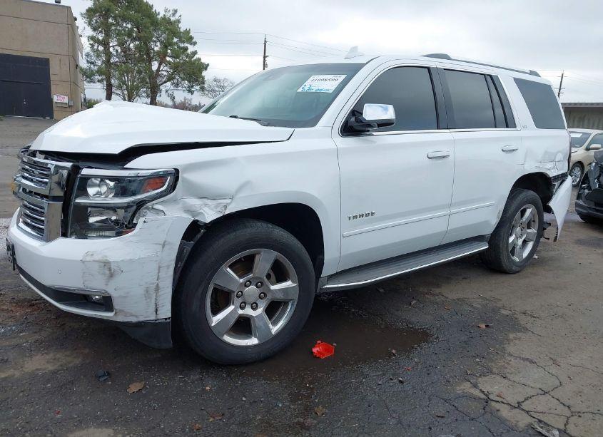 Photo 2 of 2016 Chevrolet Tahoe LTZ (VIN 1GNSKCKC5GR426369)