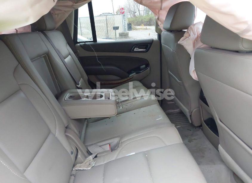 Photo 8 of 2019 Chevrolet Tahoe PREMIER (VIN 1GNSKCKC5KR264543)