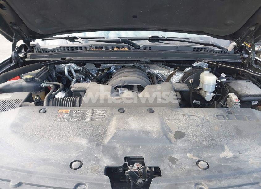 Photo 10 of 2015 Chevrolet Tahoe LTZ (VIN 1GNSKCKC6FR140058)