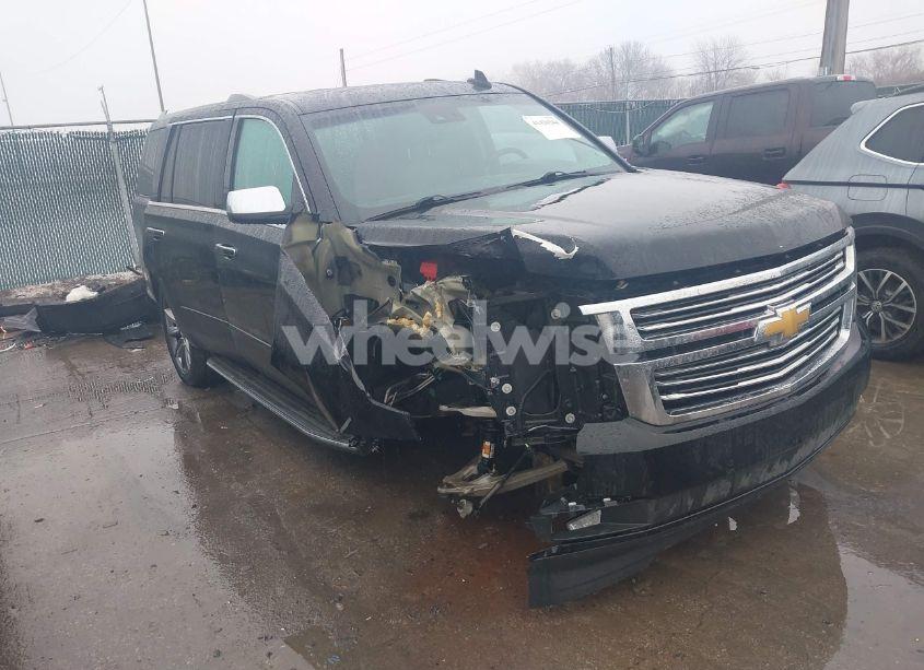 2015 Chevrolet Tahoe LTZ (VIN 1GNSKCKC6FR699318) main photo