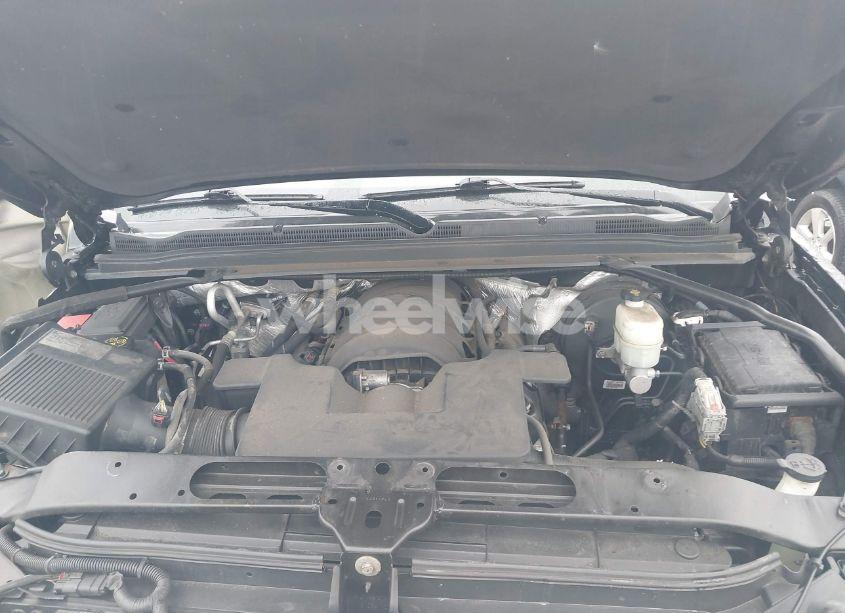 Photo 10 of 2015 Chevrolet Tahoe LTZ (VIN 1GNSKCKC6FR699318)