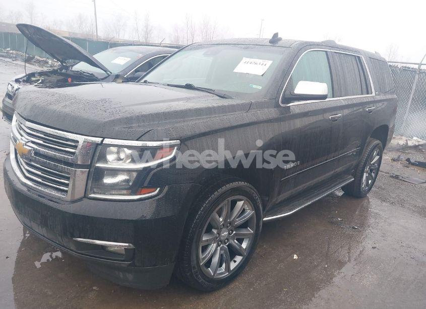 Photo 2 of 2015 Chevrolet Tahoe LTZ (VIN 1GNSKCKC6FR699318)