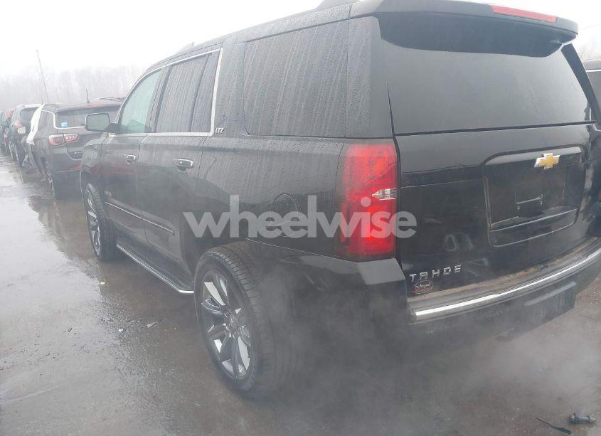 Photo 3 of 2015 Chevrolet Tahoe LTZ (VIN 1GNSKCKC6FR699318)