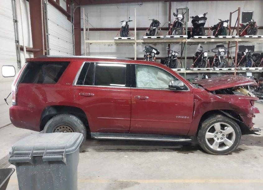 Photo 12 of 2016 Chevrolet Tahoe LTZ (VIN 1GNSKCKC6GR163048)