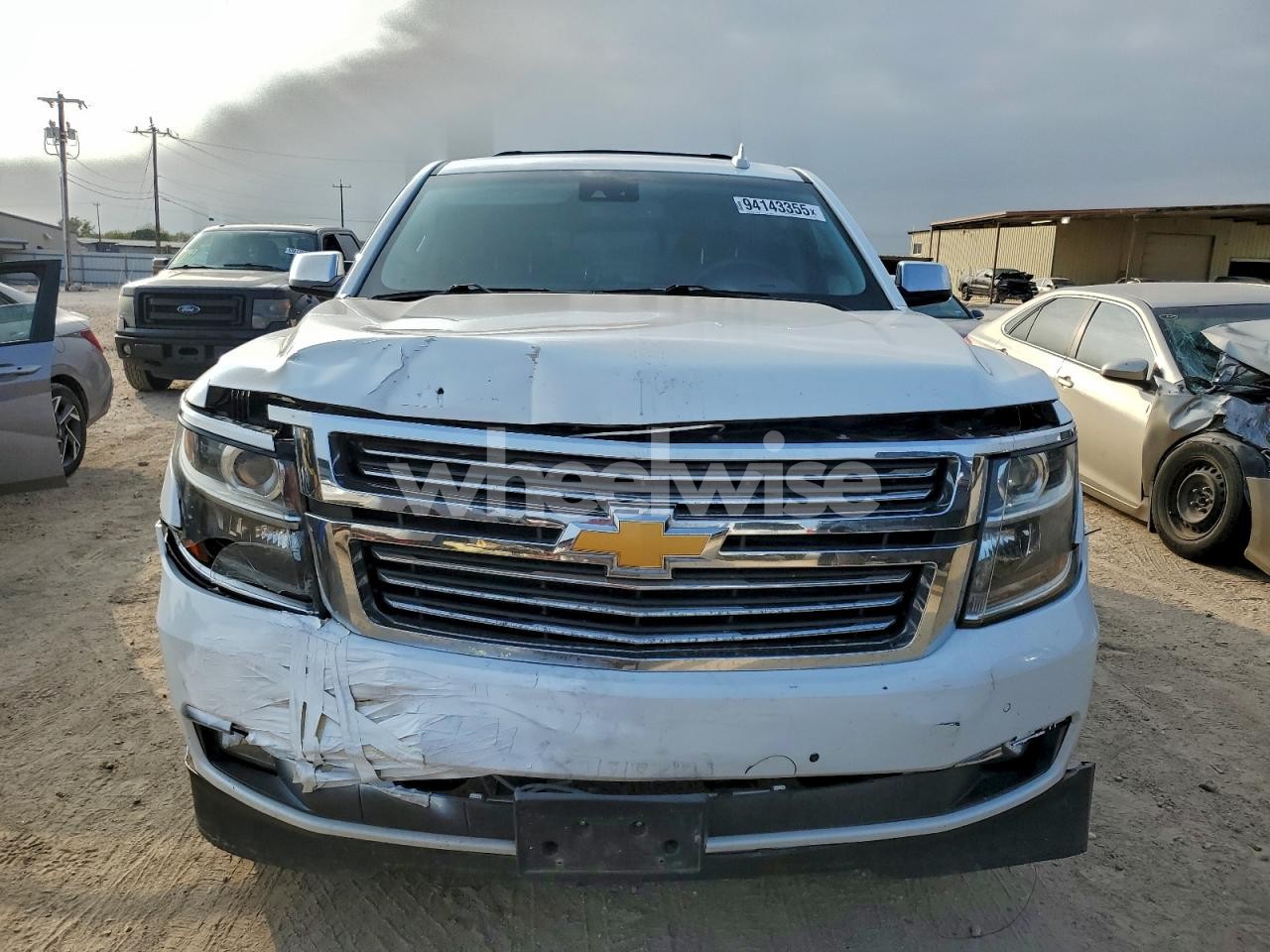 Photo 5 of 2018 CHEVROLET TAHOE K1500 PREMIER (VIN 1GNSKCKC6JR129649)