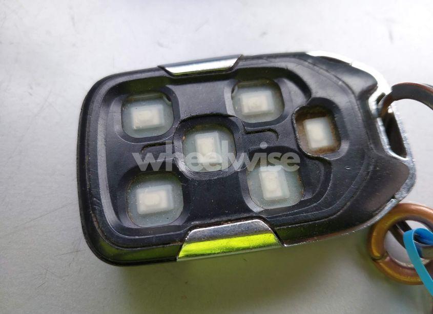 Photo 11 of 2018 Chevrolet Tahoe PREMIER (VIN 1GNSKCKC6JR136925)