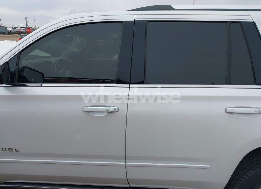Photo 15 of 2018 Chevrolet Tahoe PREMIER (VIN 1GNSKCKC6JR136925)
