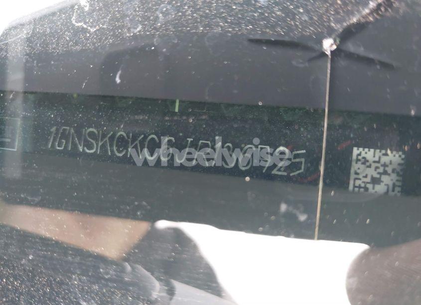 Photo 9 of 2018 Chevrolet Tahoe PREMIER (VIN 1GNSKCKC6JR136925)