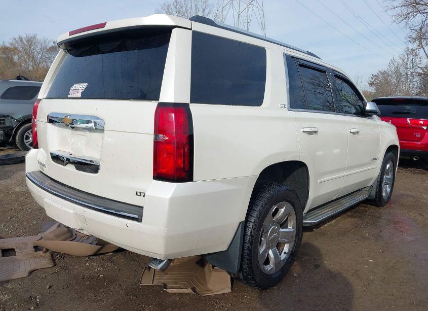 Photo 4 of 2015 Chevrolet Tahoe LTZ (VIN 1GNSKCKC7FR115329)