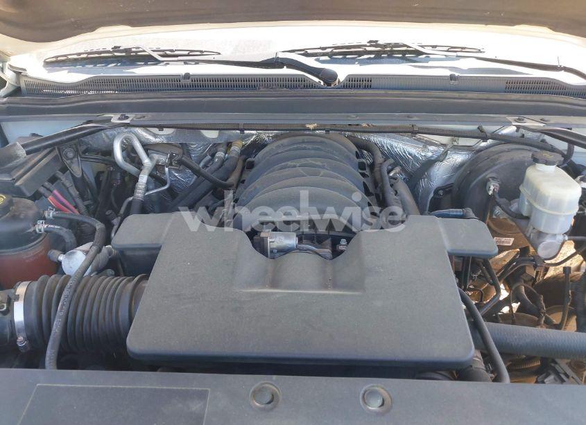 Photo 10 of 2015 Chevrolet Tahoe LTZ (VIN 1GNSKCKC7FR115444)